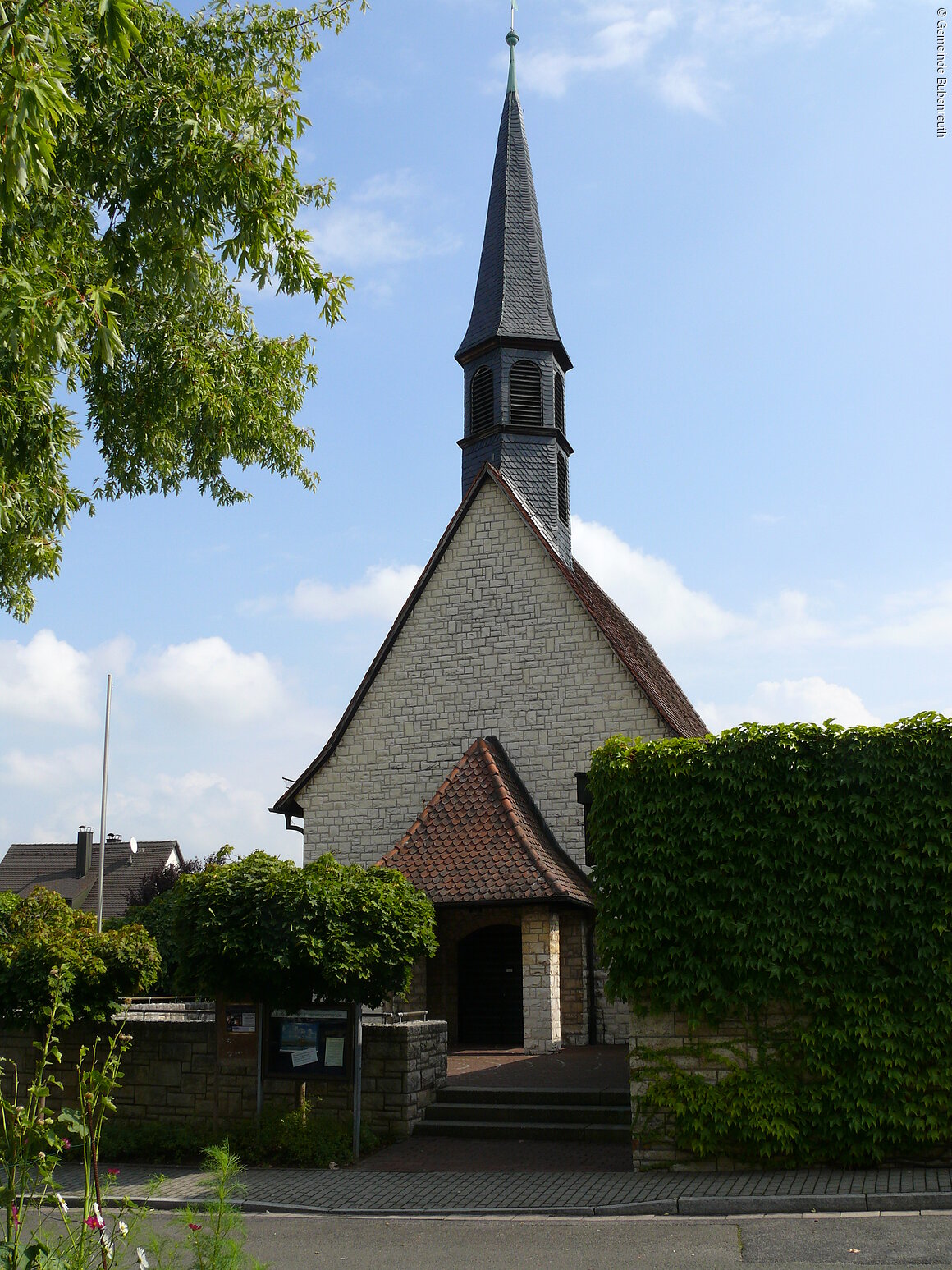 Evang. Lukaskirche (Bubenreuth, Fränkische Schweiz)