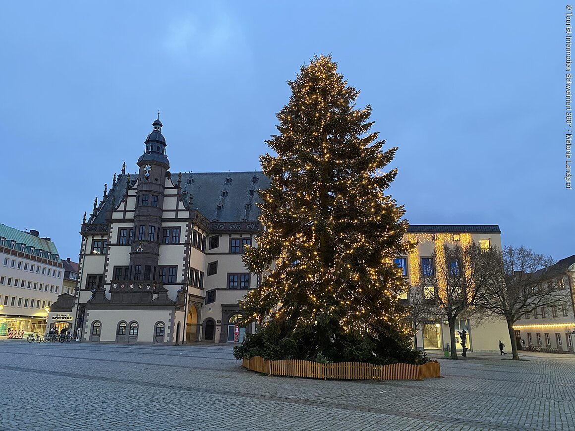 Advent am Schweinfurter Rathaus (Schweinfurt, Fränkisches Weinland)