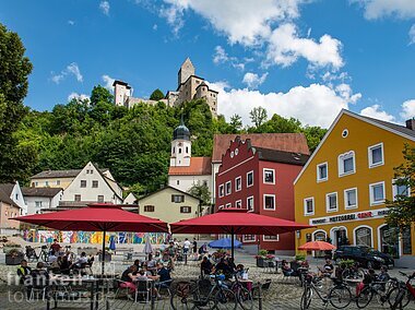 Stadtkern mit Burg Kipfenberg (Kipfenberg/Naturpark Altmühltal)