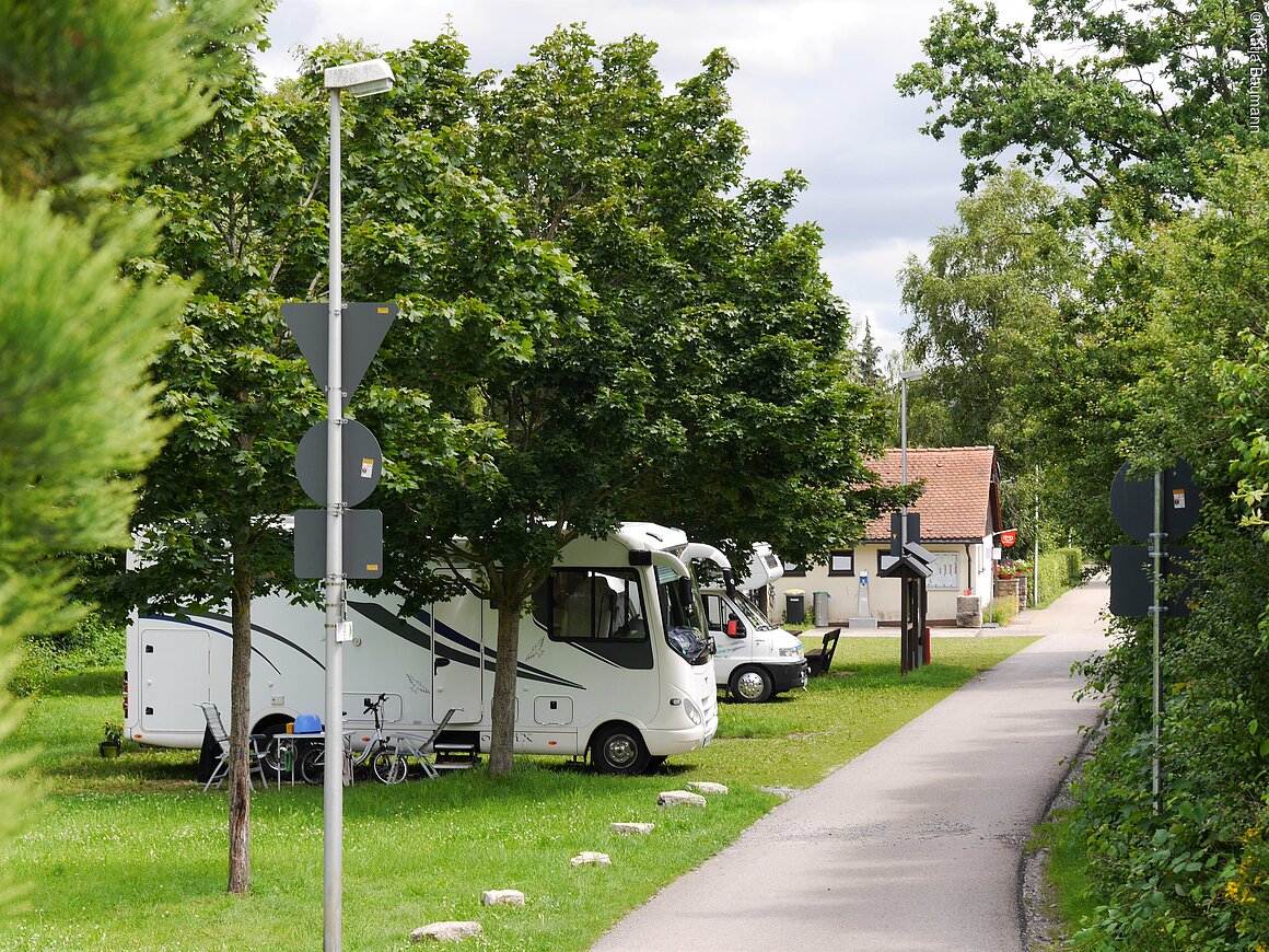 Wohnmobilstellplatz (Burgbernheim, Romantisches Franken)