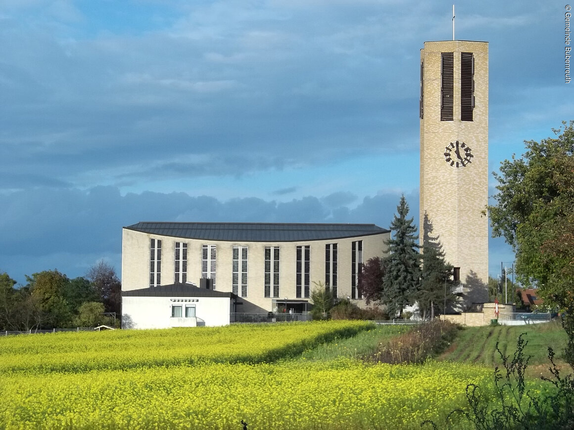 Kath. Pfarrkirche "Maria Heimsuchung" (Bubenreuth, Fränkische Schweiz)