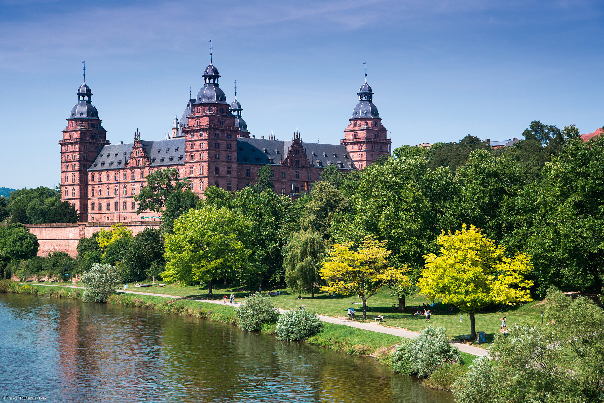 Schloss Johannisburg am Main (Aschaffenburg, Spessart-Mainland) Schloss Johannisburg am Main (Aschaffenburg, Spessart-Mainland)