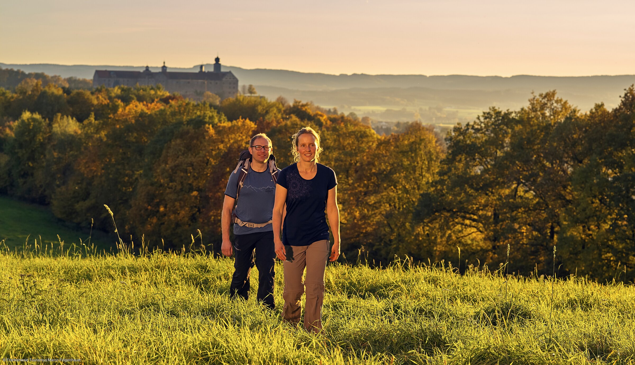 Wandern oberhalb der Plassenburg (Kulmbach/Frankenwald) Wandern oberhalb der Plassenburg (Kulmbach/Frankenwald)
