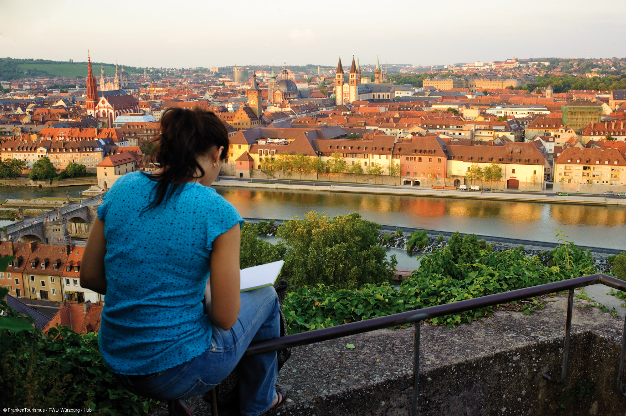 Panoramablick von der Festung Marienberg (Würzburg, Fränkisches Weinland)