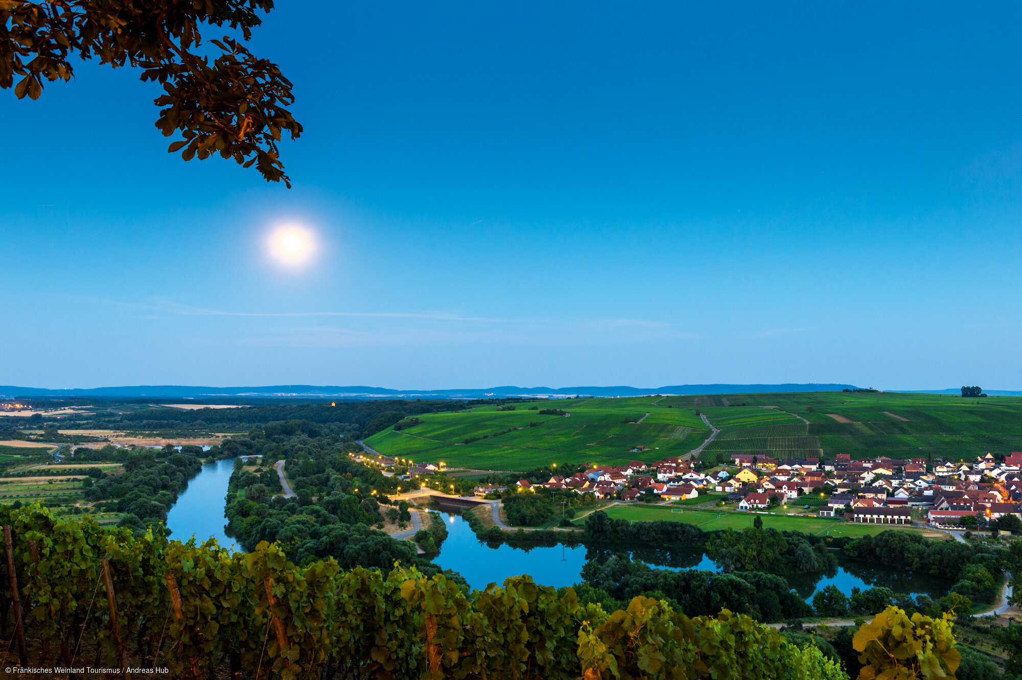 Volkacher Mainschleife (Fränkisches Weinland) Volkacher Mainschleife (Fränkisches Weinland)