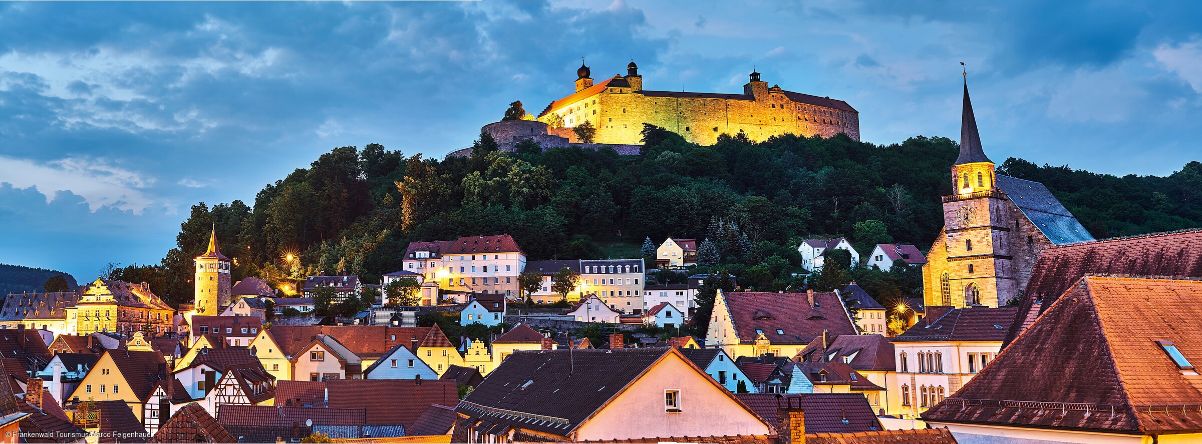 Blick über die Stadt zur Plassenburg (Kulmbach/Frankenwald) Blick über die Stadt zur Plassenburg (Kulmbach/Frankenwald)