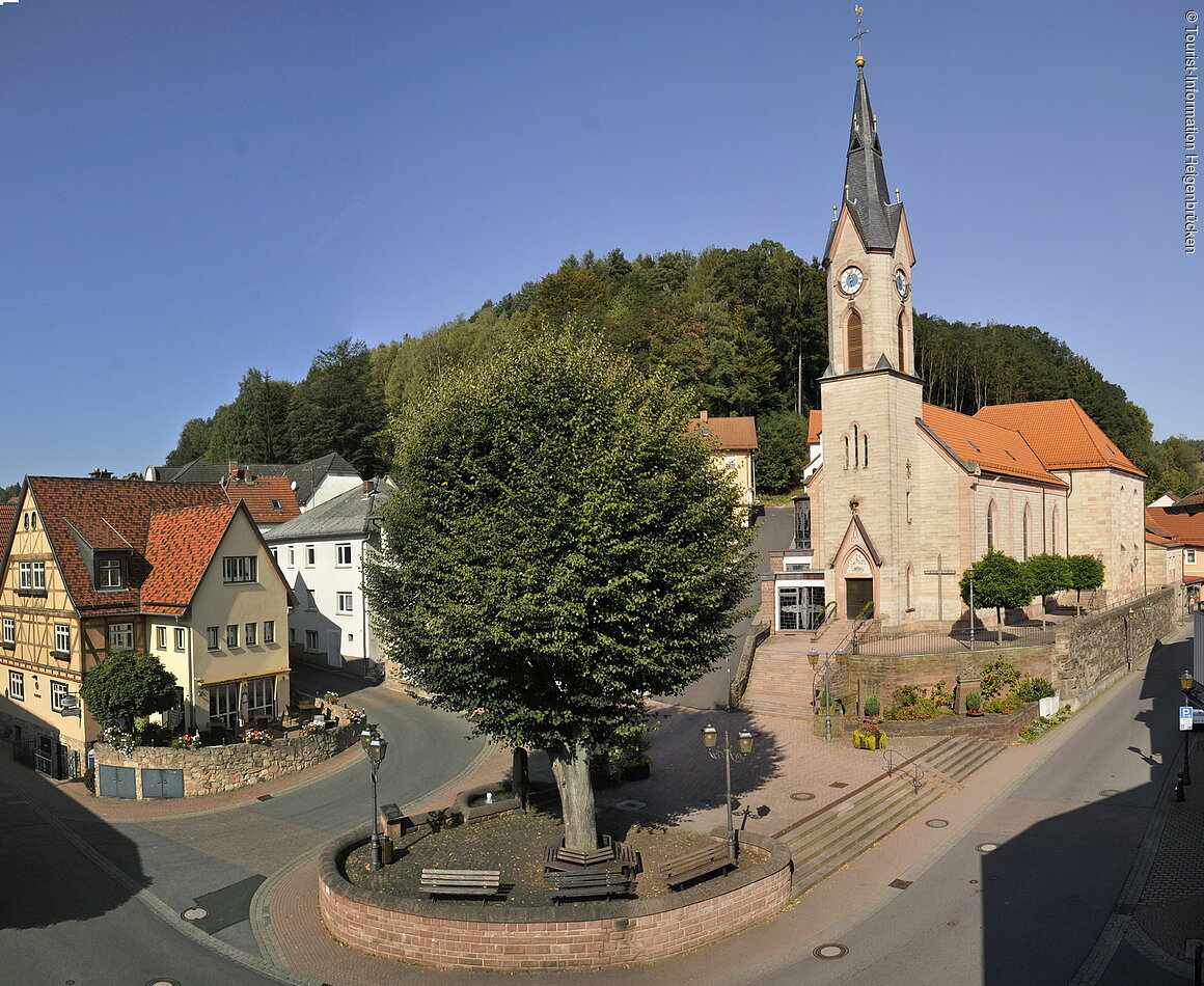 Lindenplatz (Heigenbrücken, Spessart-Mainland)