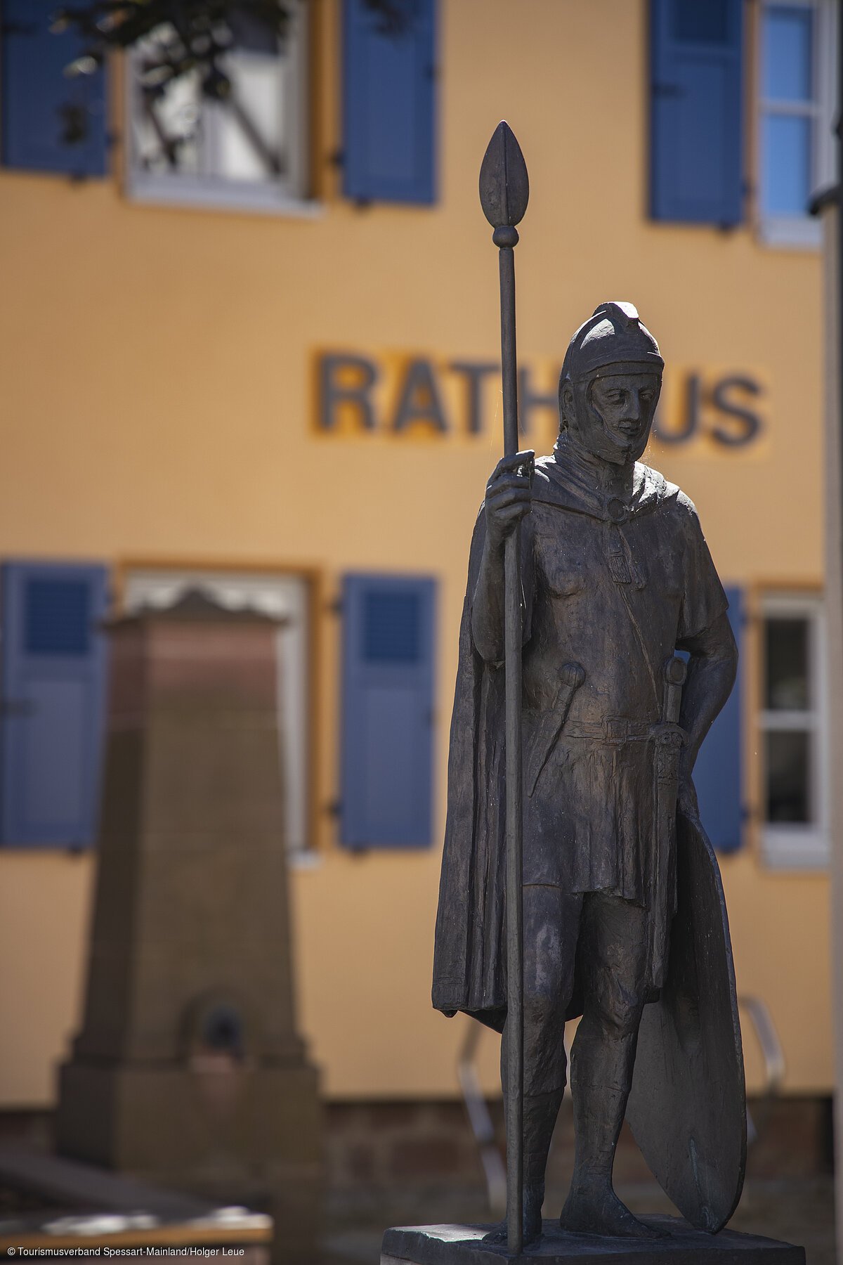 Römerstatue (Niedernberg, Spessart-Mainland) Römerstatue (Niedernberg, Spessart-Mainland)
