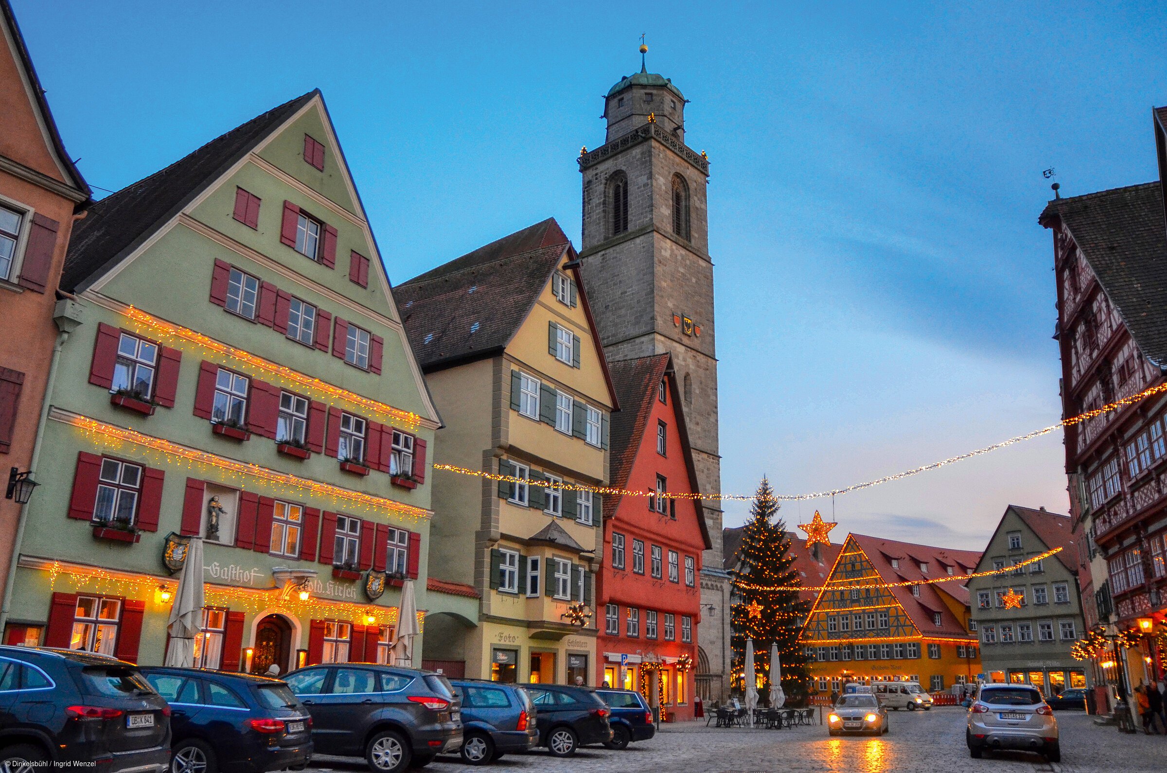 Weihnachtliche Stadtansicht (Dinkelsbühl, Romantisches Franken) Weihnachtliche Stadtansicht (Dinkelsbühl, Romantisches Franken)