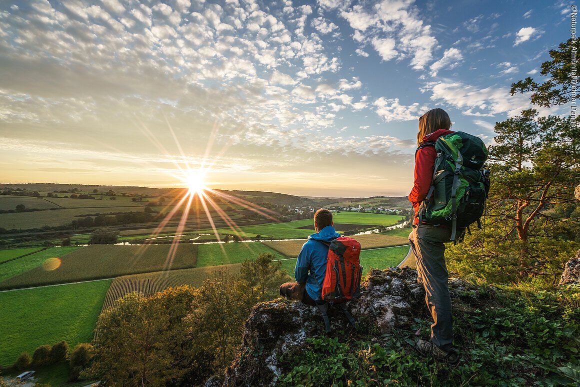 Sonnenuntergang auf dem Burgsteinfelsen (Naturpark Altmühltal)