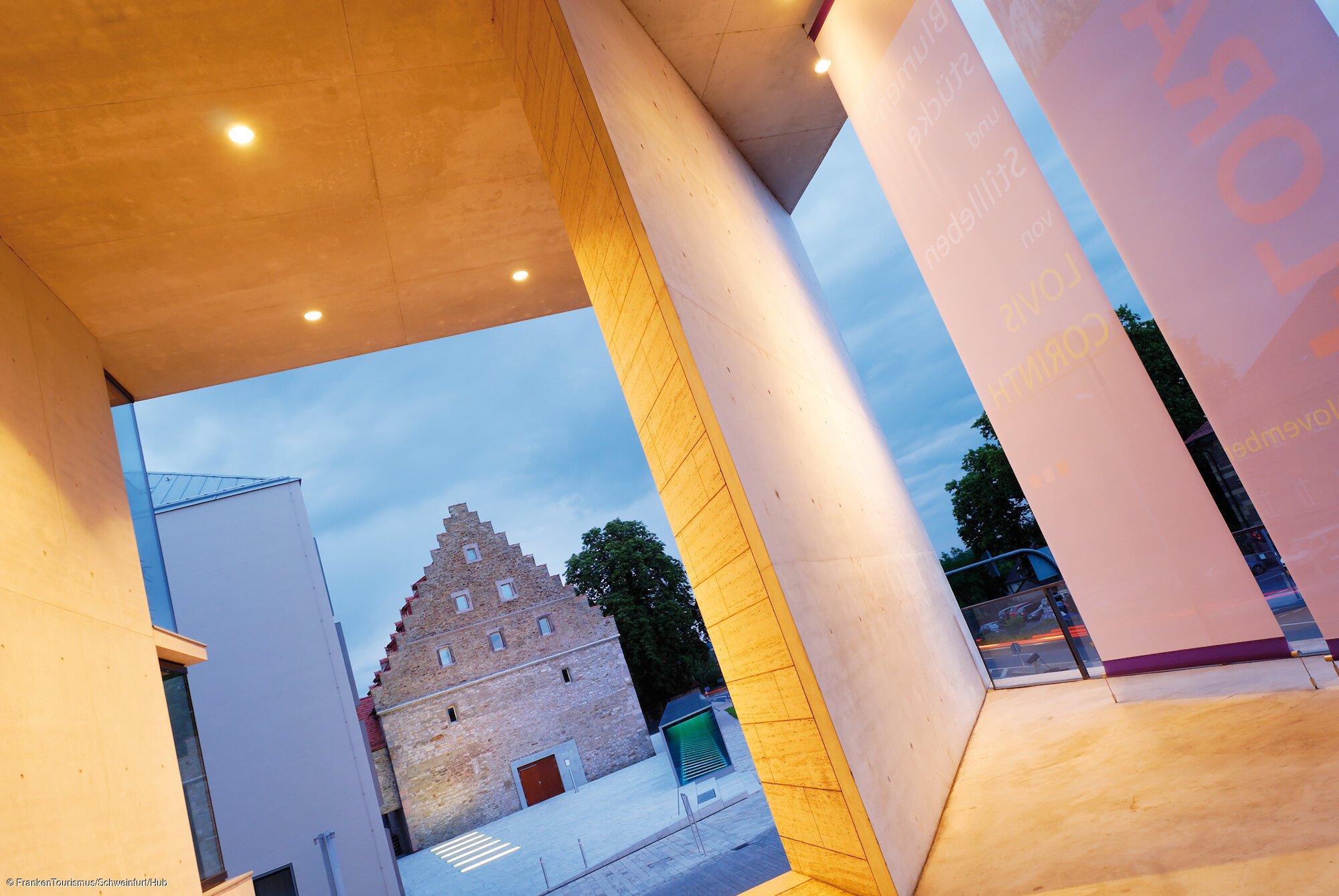 Museum Georg Schäfer mit Blick auf Ebracher Hof (Schweinfurt, Fränkisches Weinland)