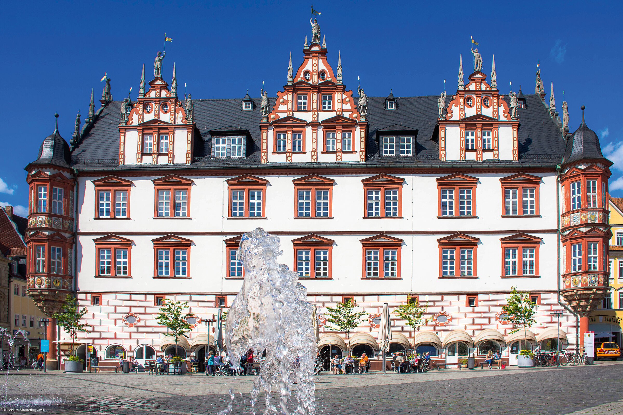 Sommerliches Stadthaus (Coburg, Coburg.Rennsteig)