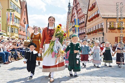 Bei der Kinderzeche (Dinkelsbühl, Romantisches Franken)