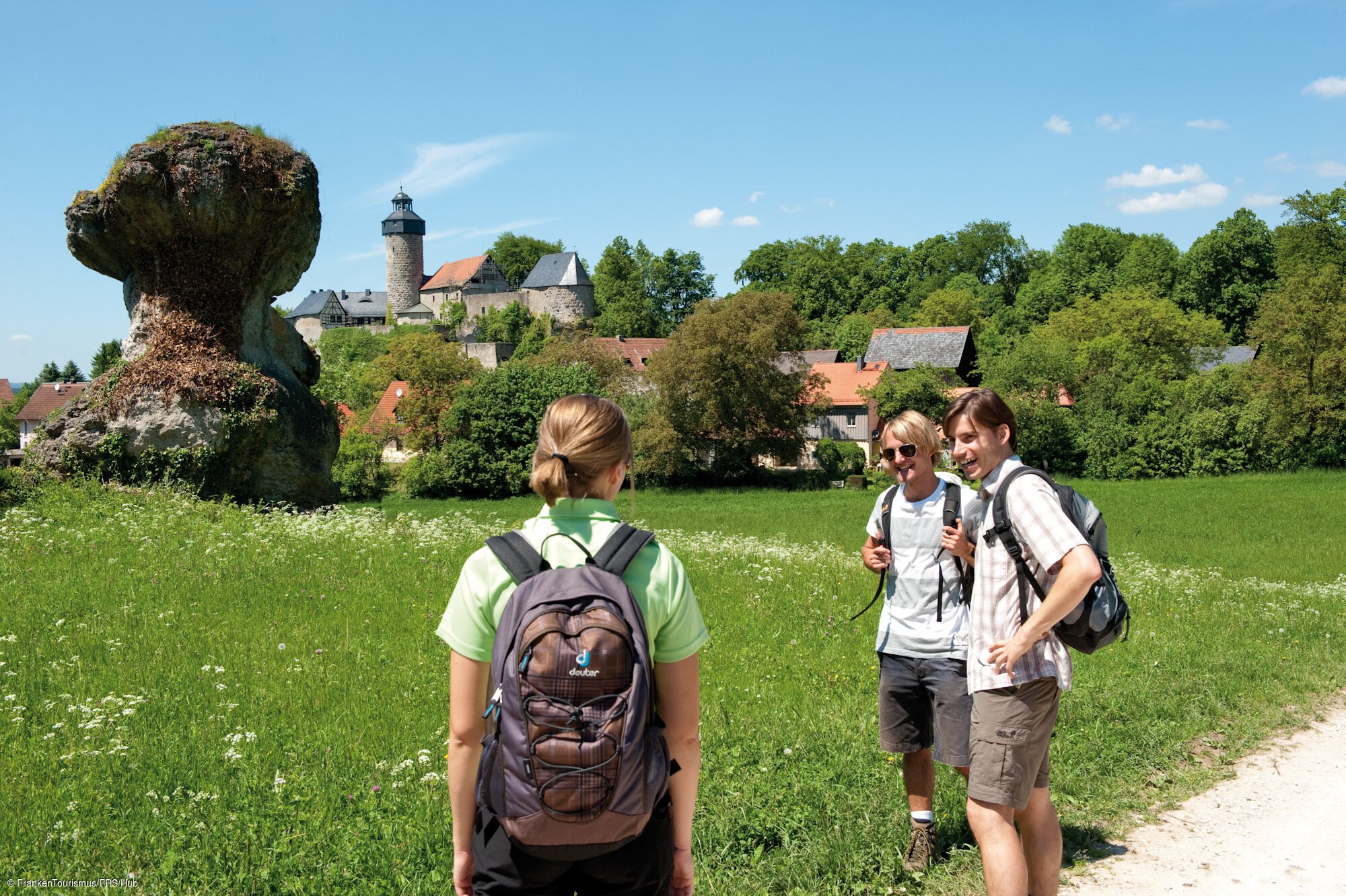 Wanden am Fränkischen Gebirgsweg (Fränkische Schweiz) Wanden am Fränkischen Gebirgsweg (Fränkische Schweiz)