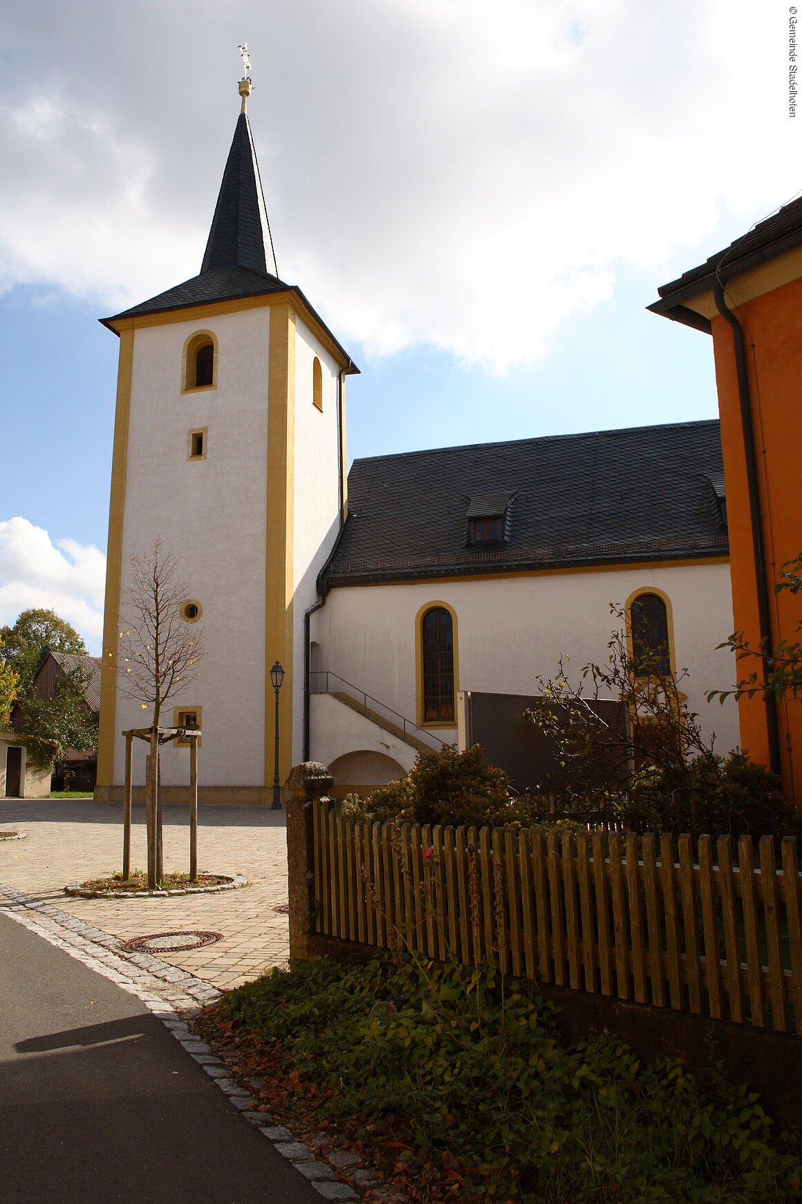 Pfarrkirche (Stadelhofen, Obermain.Jura)