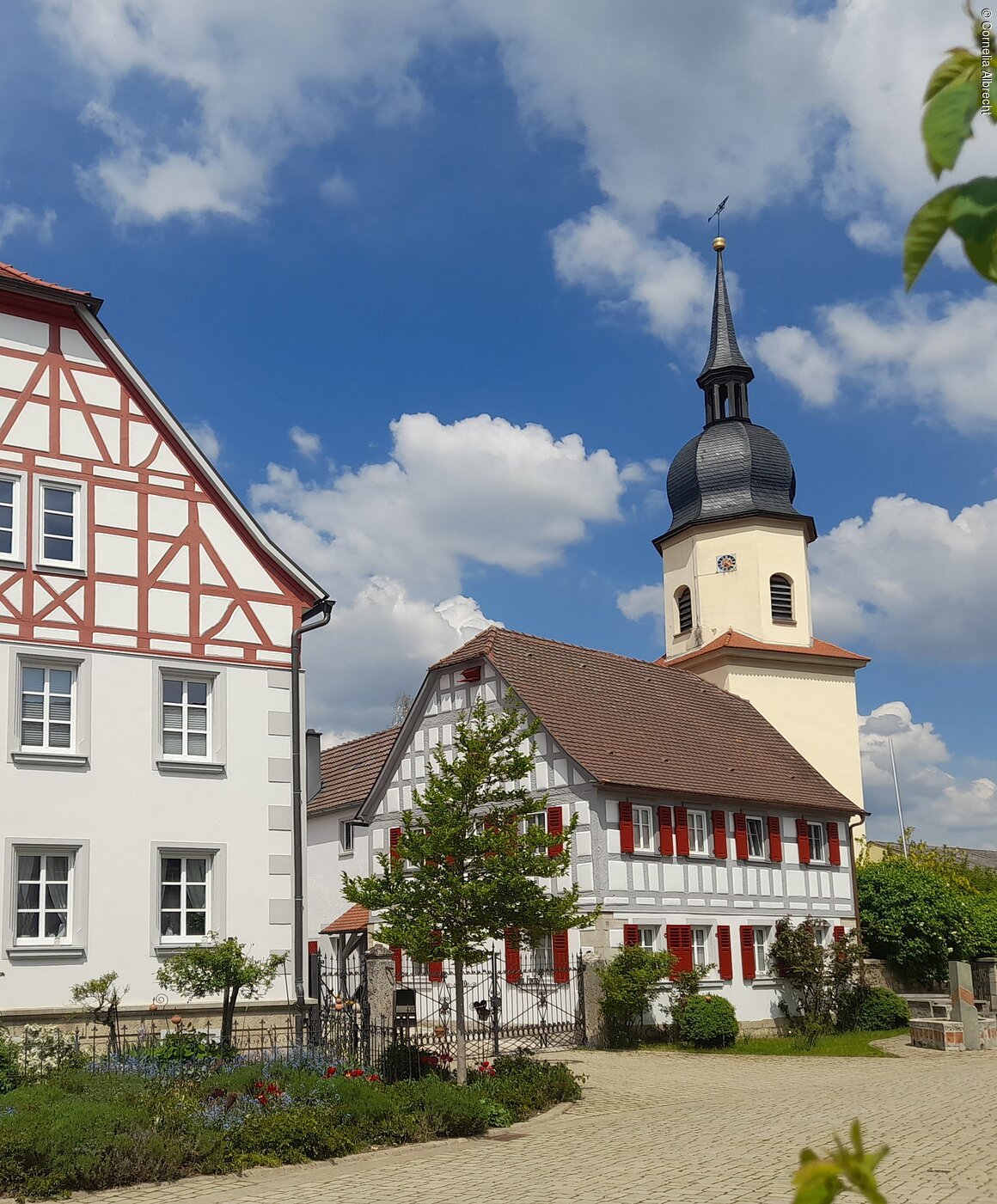 Dorfplatz Auernhofen (Simmershofen, Romantisches Franken)