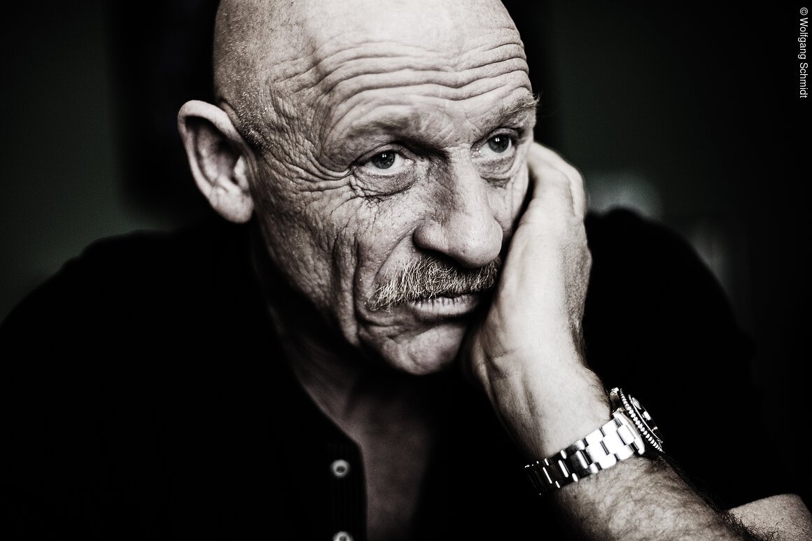 Joe Bausch ( eigentlich Hermann-Joseph Bausch-Hölterhoff ). - bekannt als Gerichtsmediziner im Kölner Tatort und im wahren Leben Gefängnisarzt in Werl 1/2010 Foto: Wolfgang Schmidt