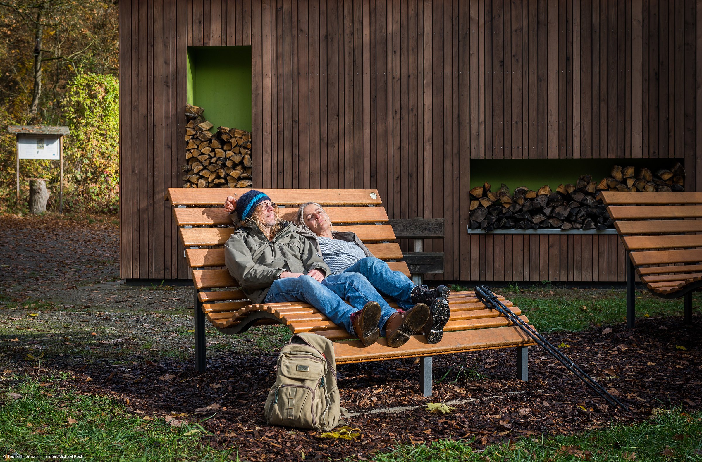 Wanderpause am Mittelpavillon (Iphofen, Fränkisches Weinland)