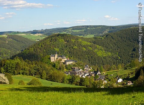 Blick auf Burg Lauenstein (Ludwigsstadt, Frankenwald)
