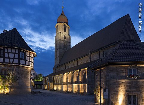 Langenzenn, Stadtkirche und Heimatmuseum bei „Langenzenn leuchtet”