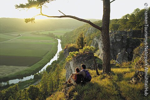 Felsengruppe Arnsberger Leite (zwischen Arnsberg und Böhming, Naturpark Altmühltal)