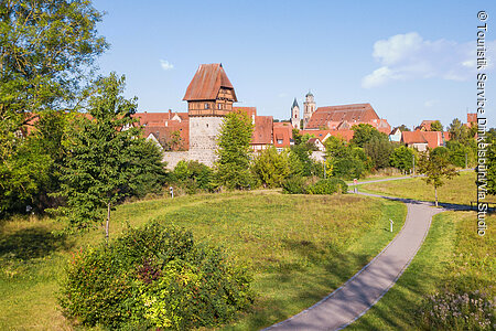 Blick auf Bäuerlinsturm (Dinkelsbühl, Romantisches Franken)