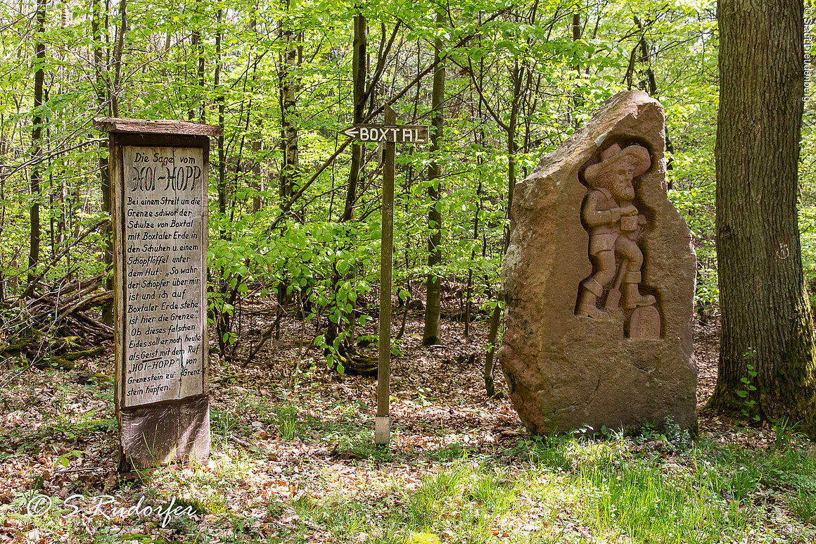 Hoi-Hopp-Stein (bei Freudenberg-Boxtal, Liebliches Taubertal)