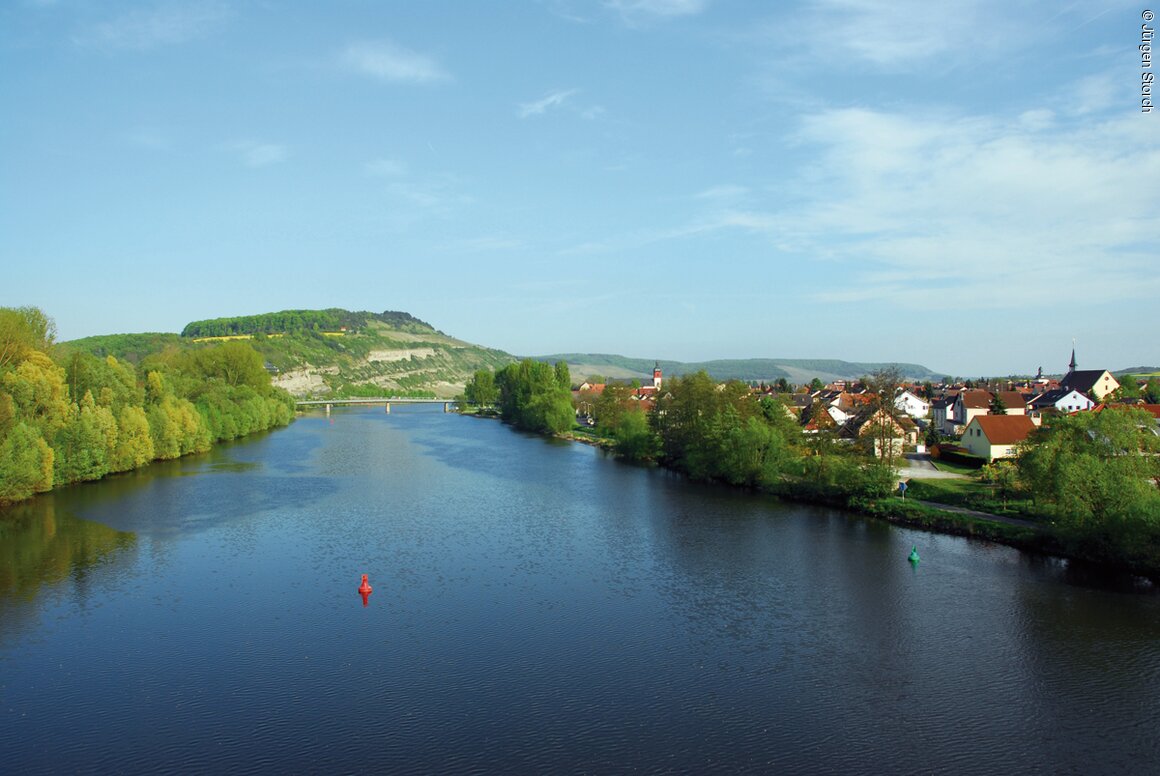 Blick auf Zellingen (Fränkisches Weinland)