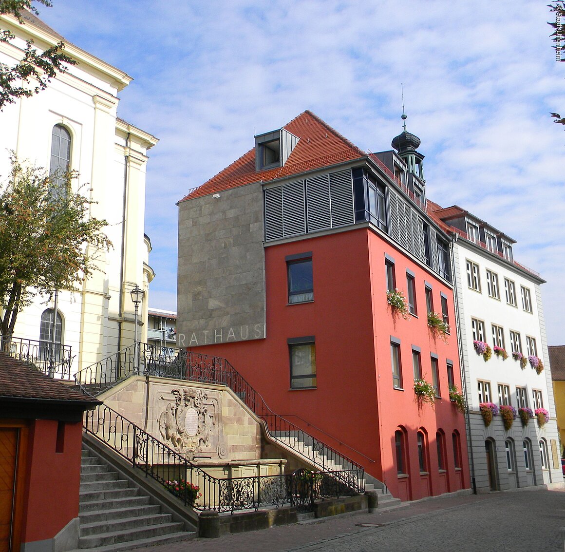 Rathaus mit Markgrafenbrunnen (Uffenheim, Steigerwald)