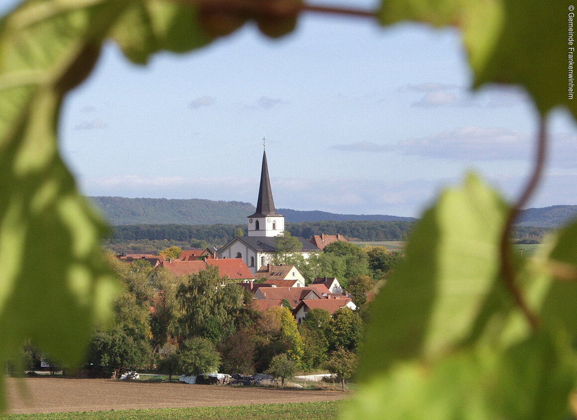 Ortsansicht (Frankenwinheim, Fränkisches Weinland) OLYMPUS DIGITAL CAMERA