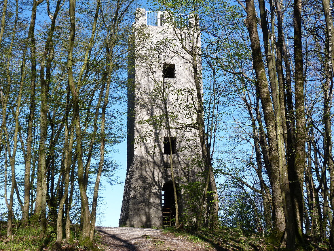 Aussichtsturm Wallerwarte (Ebermannstadt, Fränkische Schweiz) Aussichtsturm Wallerwarte (Ebermannstadt, Fränkische Schweiz)