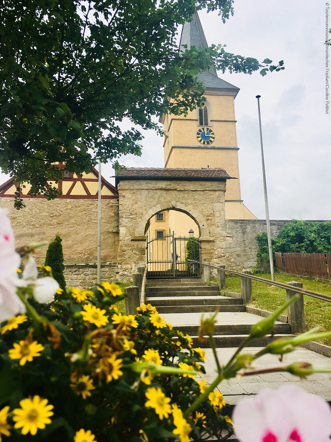 Kirche St. Laurentius (Gebsattel, Romantisches Franken)