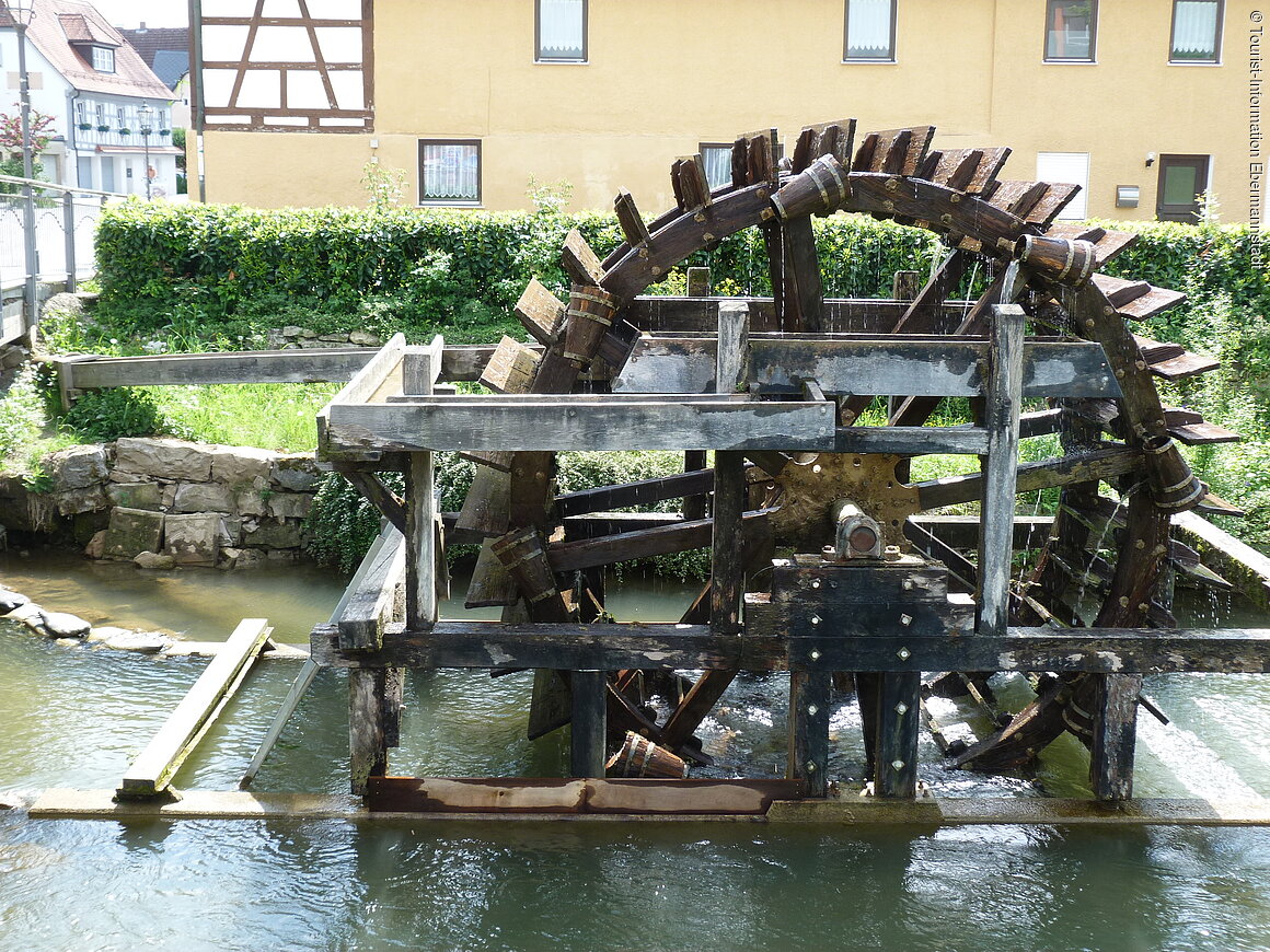 Wasserschöpfrad (Ebermannstadt, Fränkische Schweiz)